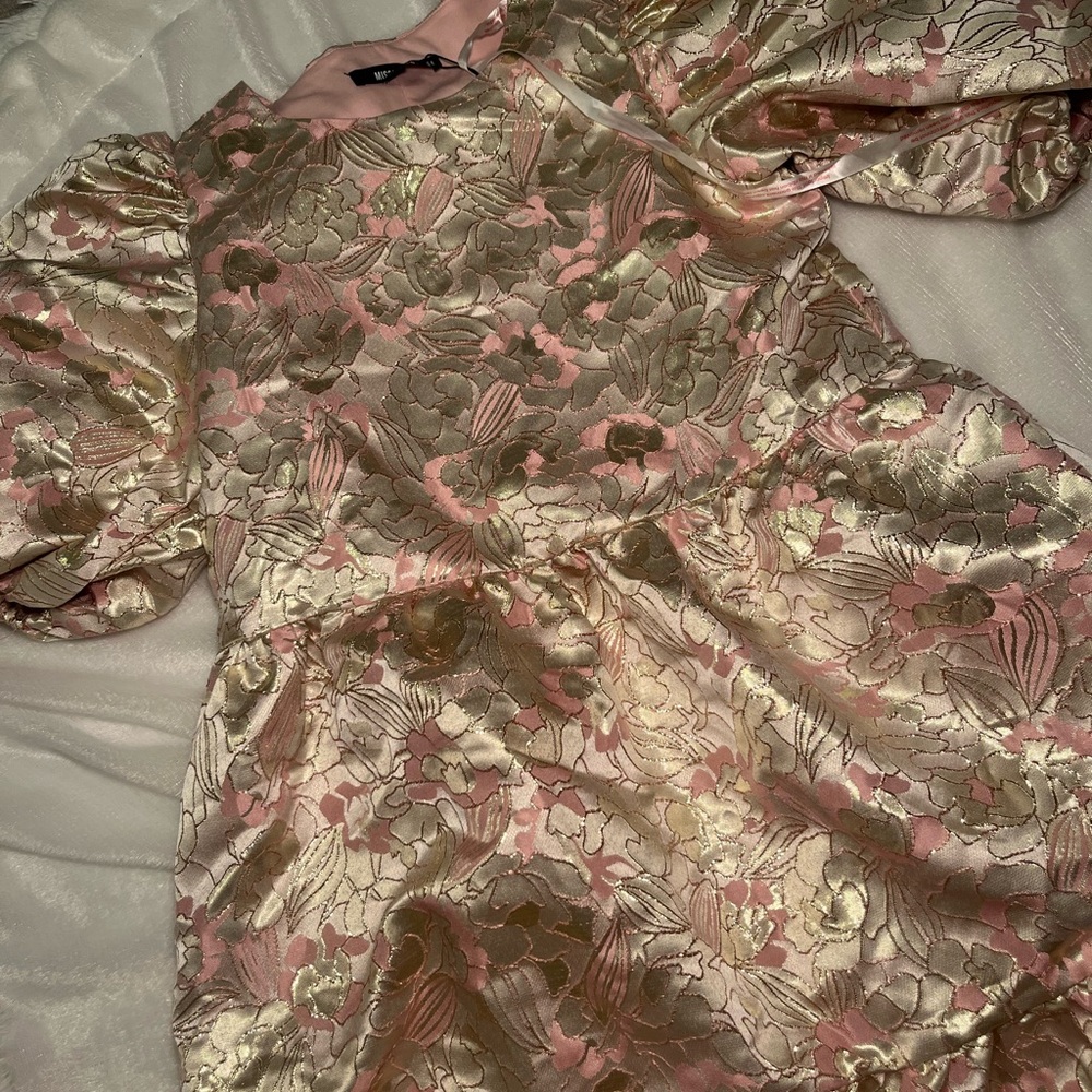 MissGuided Pink & Gold Floral Dress